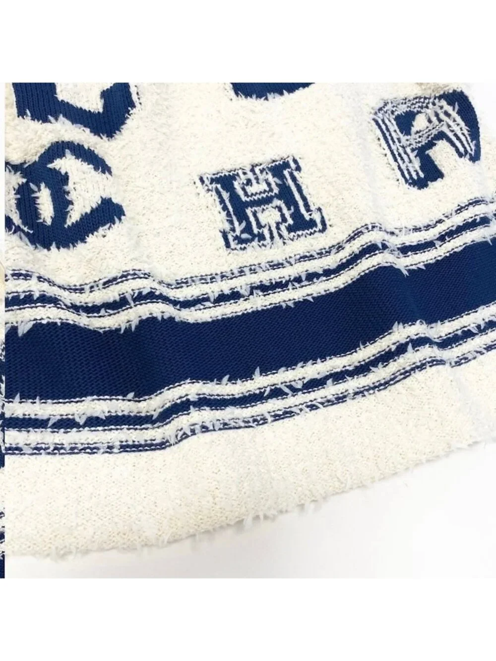 Chanel Cruise Line Mini Skirt CC Logo White Blue Cotton Polyamide Silk